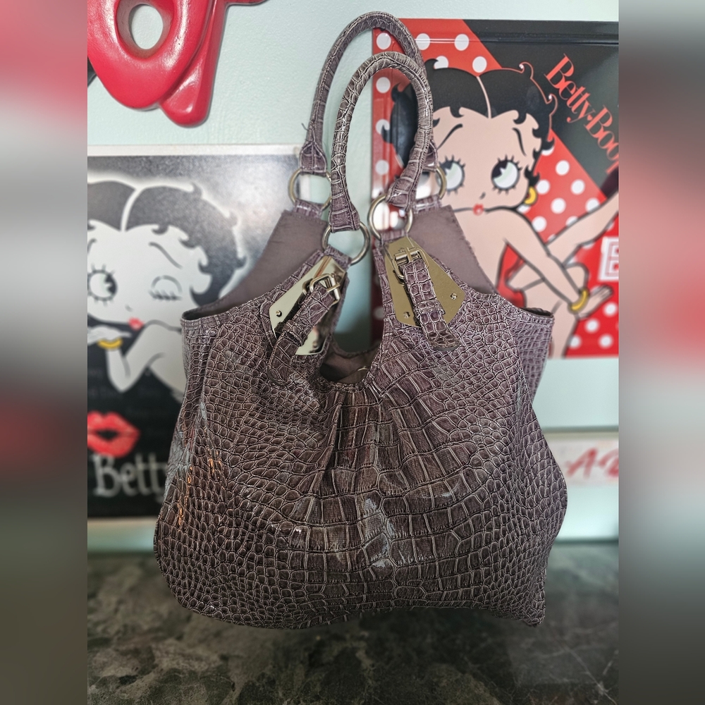 Chateau Elegant Purple Crocodile Pattern Hobo Handbag Large Like New